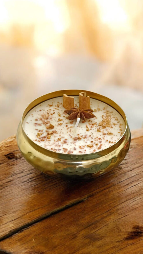 Femmora candles urli cinnamon candle